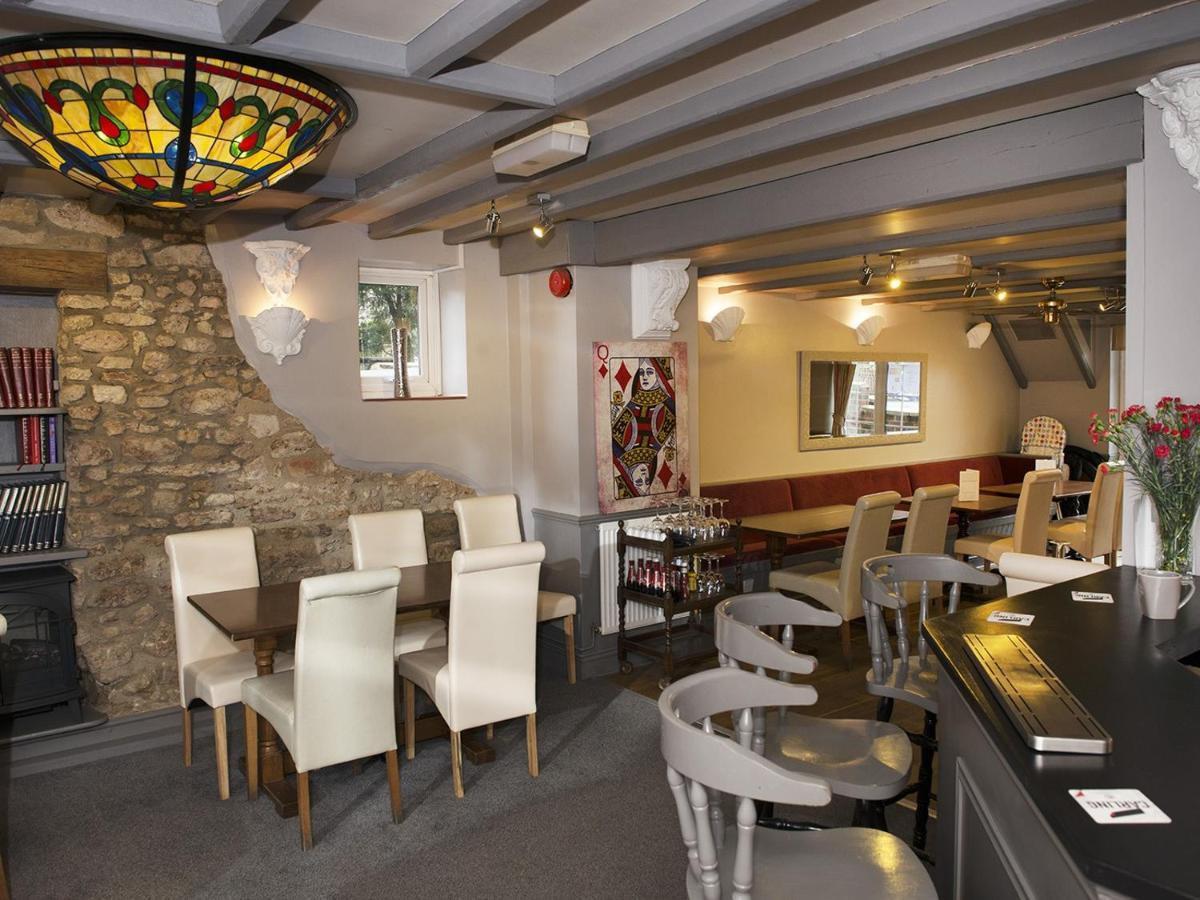 The Queens Head Horspath Экстерьер фото